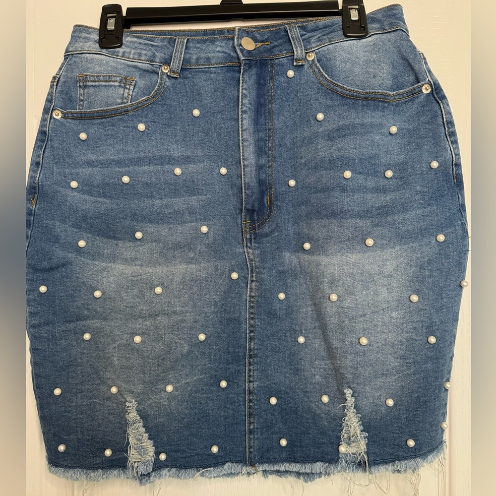 SHEIN beaded beaded skirt; distressed; frayed edges - Size X-Large